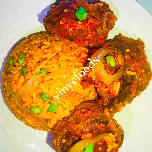 Restaurant that delivers food in Enugu 